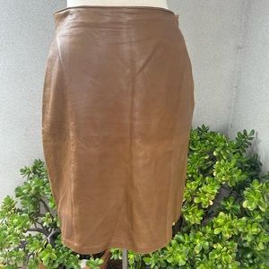 Vintage short brown soft leather skirt Sz M by Lanna